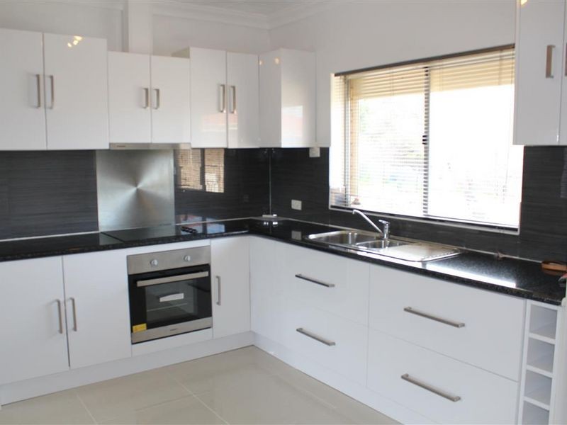 Unit 8/16 Edeline Street, Spearwood WA 6163