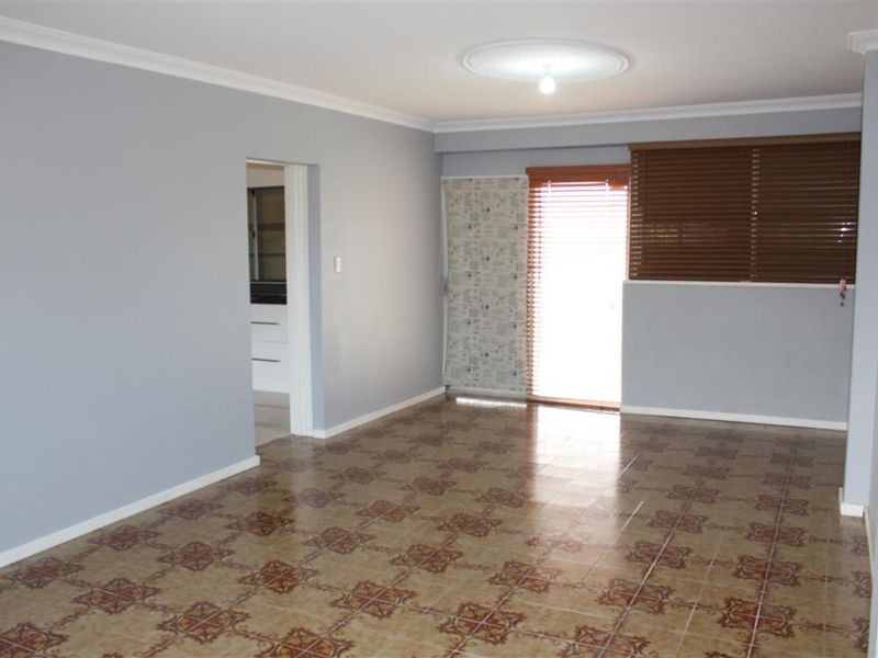 Unit 8/16 Edeline Street, Spearwood WA 6163