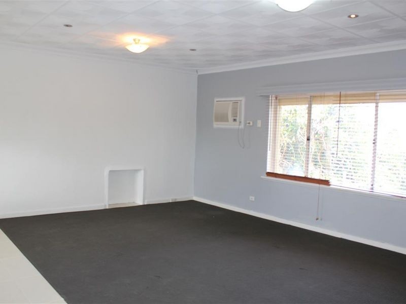 Unit 8/16 Edeline Street, Spearwood WA 6163