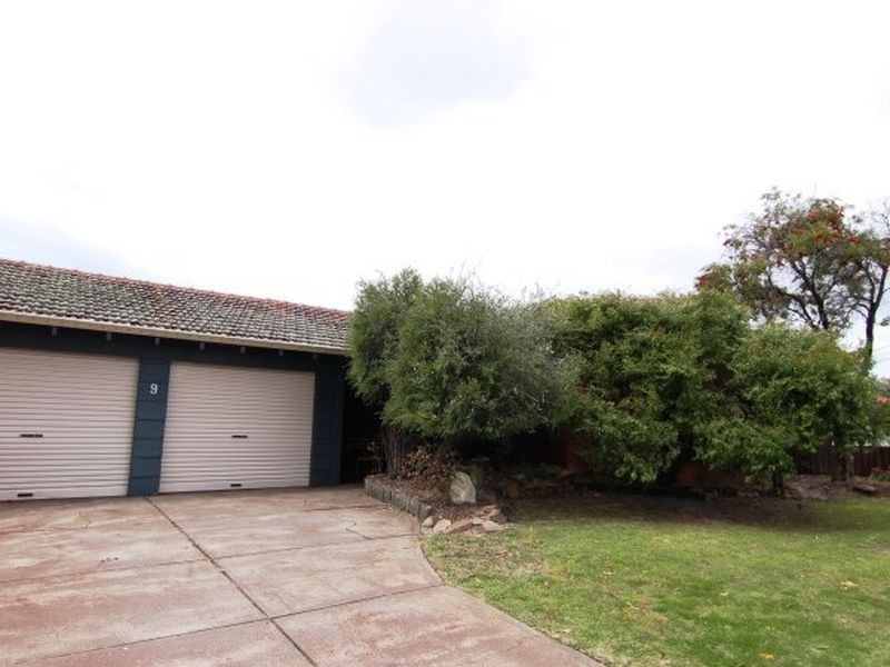 9 Bicheno Way, Willetton WA 6155