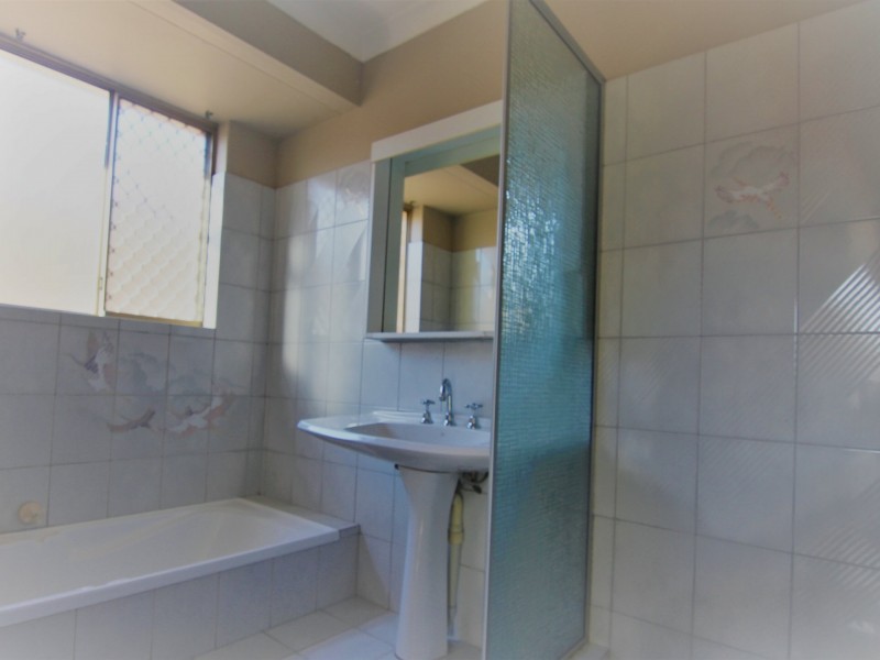 42 Golf Road, Parkwood WA 6147