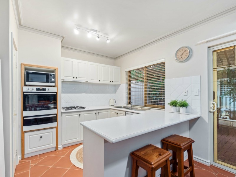 2/39 McMaster Street, Victoria Park WA 6100