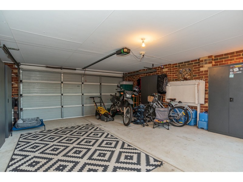 15 Redshank Close, East Cannington WA 6107