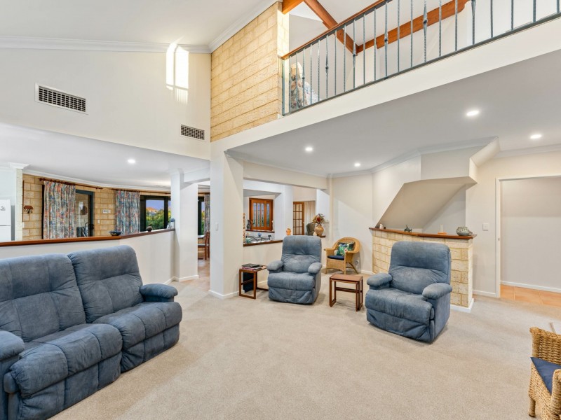 6 Edwards Street, Dawesville WA 6211