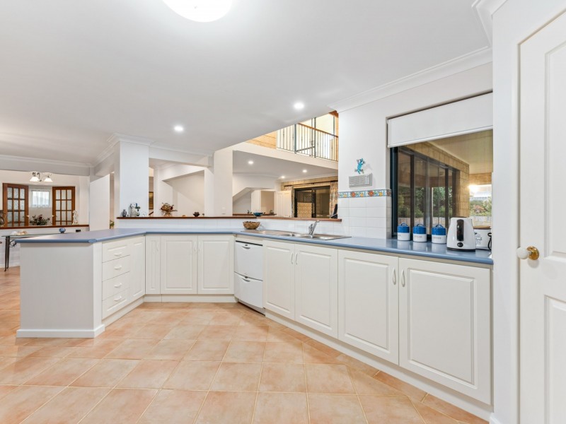 6 Edwards Street, Dawesville WA 6211