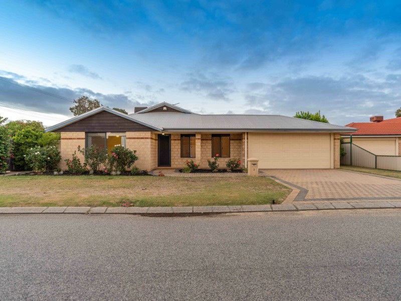 2 Huntley Close, East Cannington WA 6107