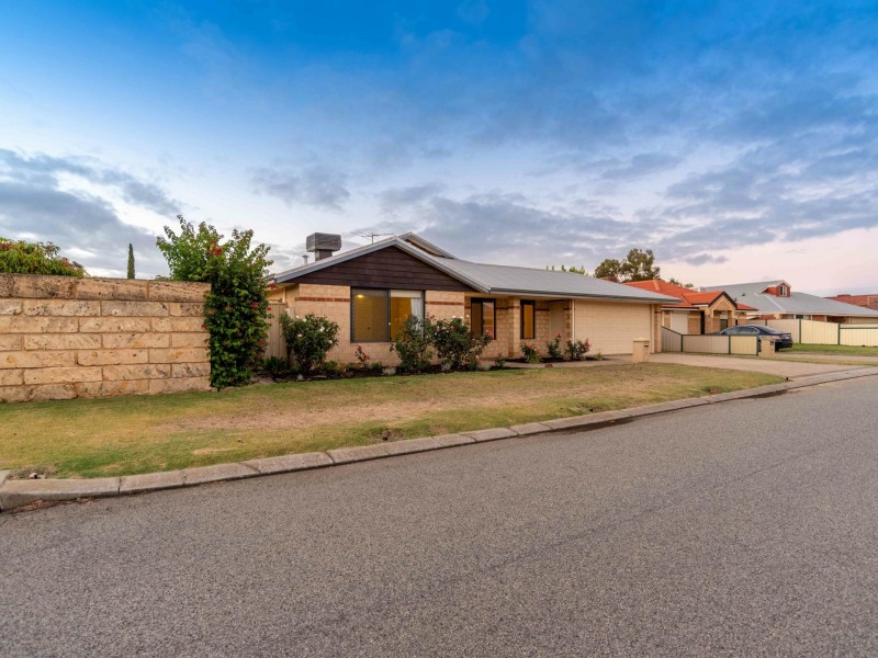 2 Huntley Close, East Cannington WA 6107