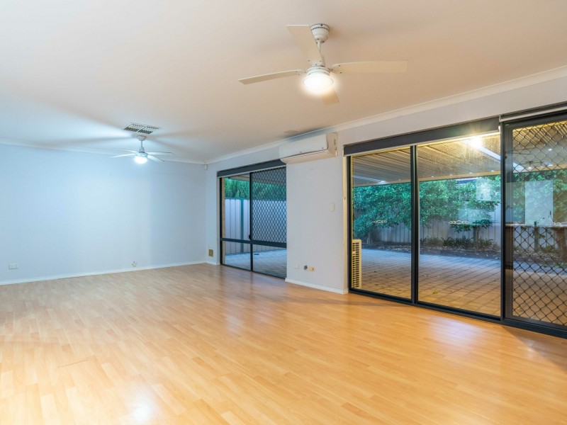 2 Huntley Close, East Cannington WA 6107