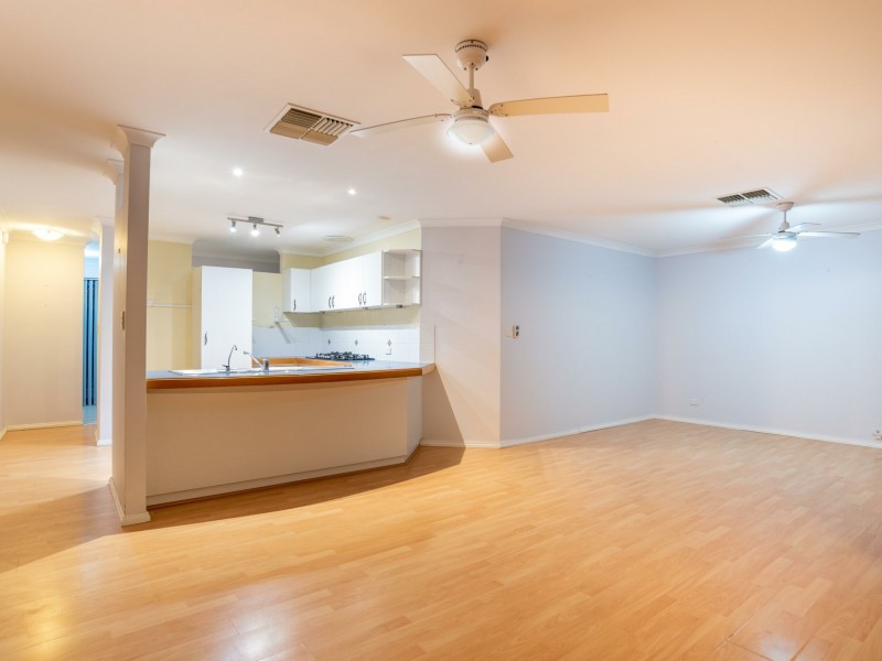 2 Huntley Close, East Cannington WA 6107