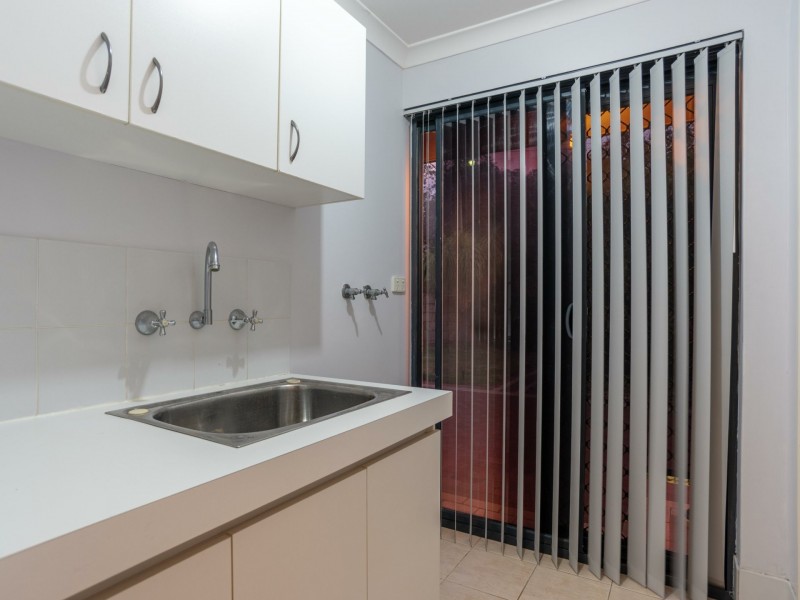 2 Huntley Close, East Cannington WA 6107