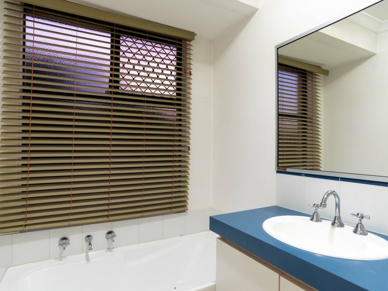 2 Huntley Close, East Cannington WA 6107