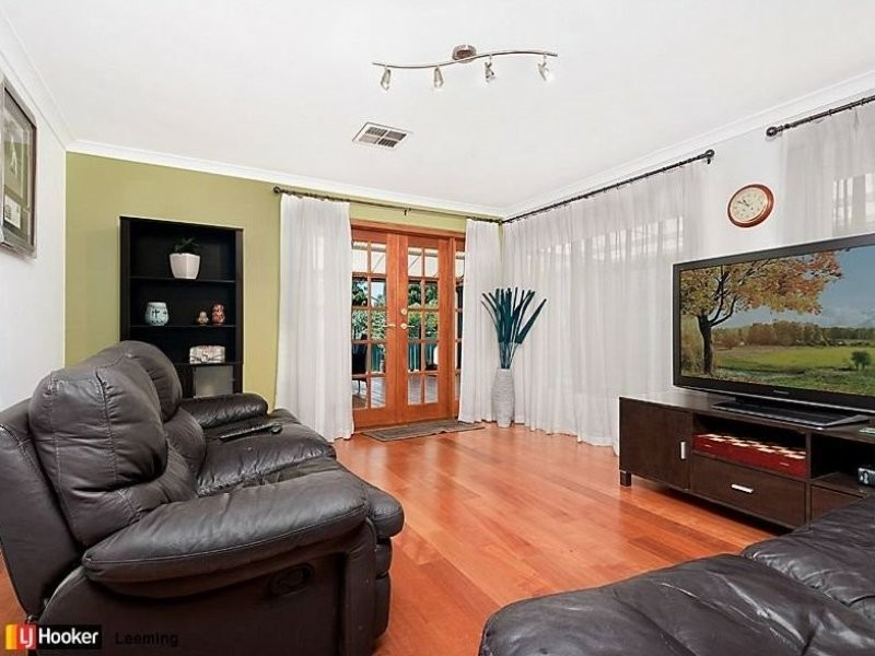 16 Laguna Green, Jandakot WA 6164