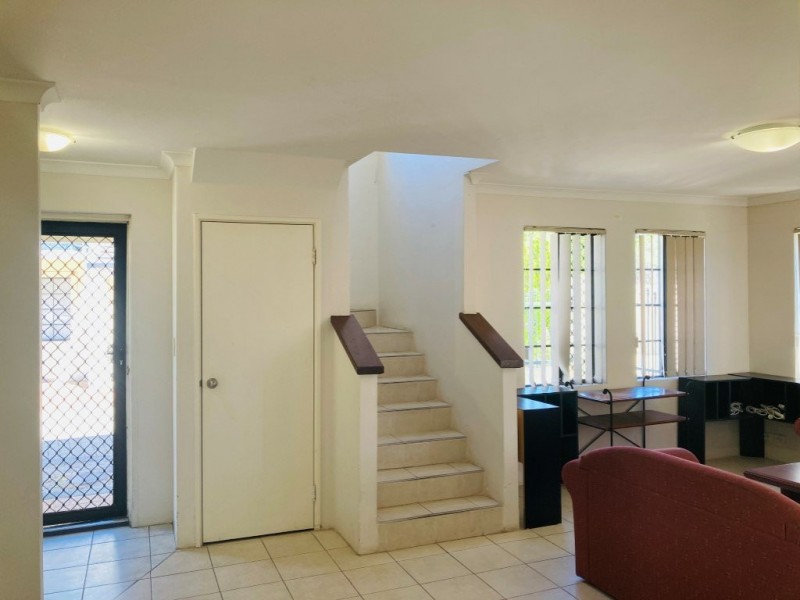 1/43 Lawson Street, Bentley WA 6102