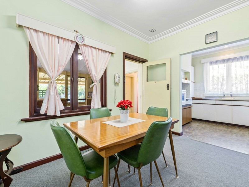 67 Kennedy Street, Alfred Cove WA 6154