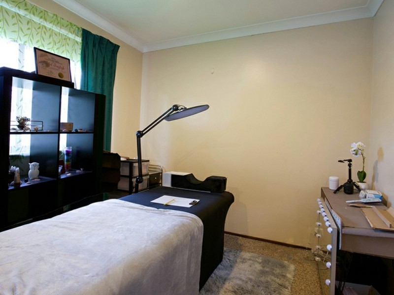 18B Canterbury Drive, Willetton WA 6155