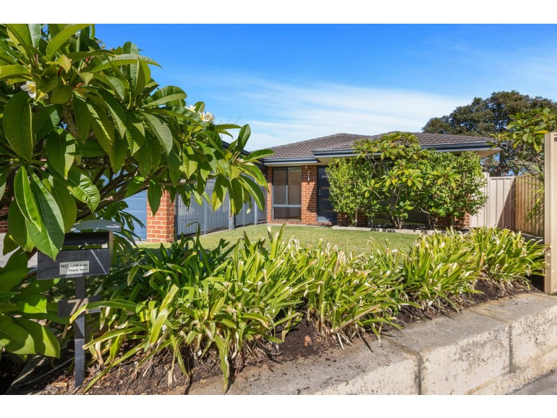 74 Cheltenham Loop, Bertram WA 6167
