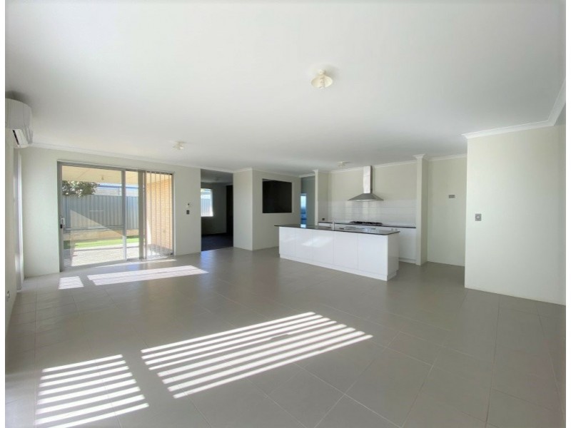 20 Chesham Rise, Alkimos WA 6038