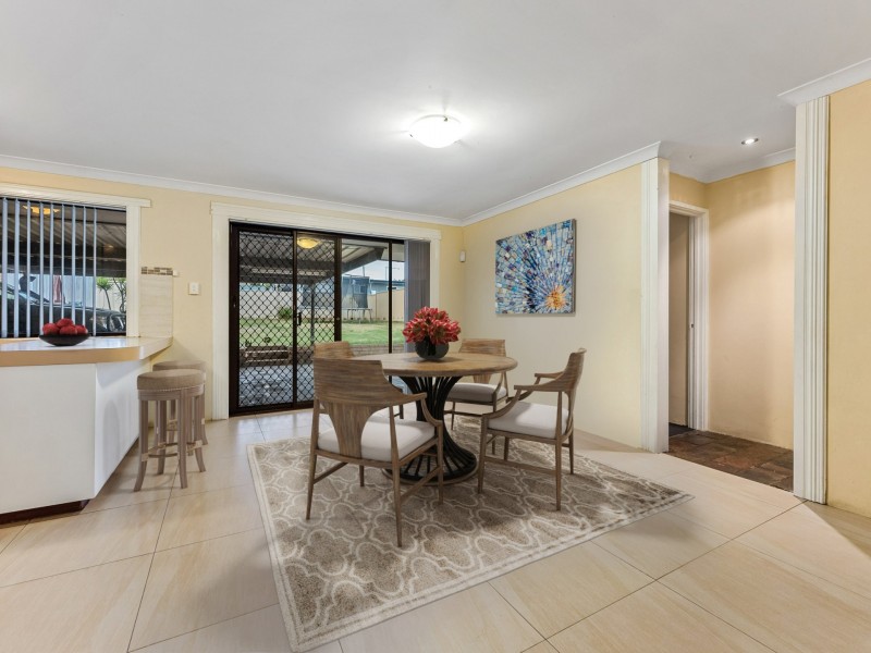 11 Berrigan Drive, South Lake WA 6164