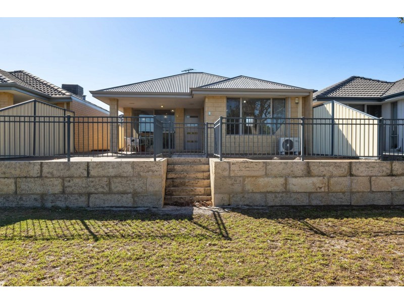 9 Posey Lane, Success WA 6164