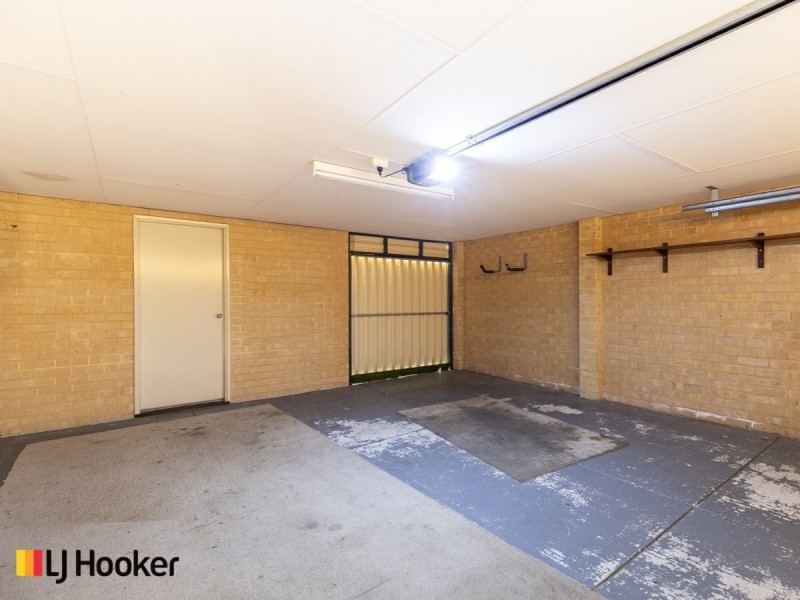 56 Templetonia Retreat, Canning Vale WA 6155