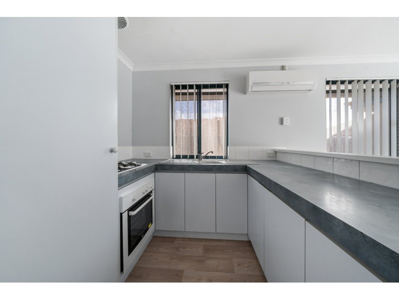 9/24 Farnham Street, Bentley WA 6102