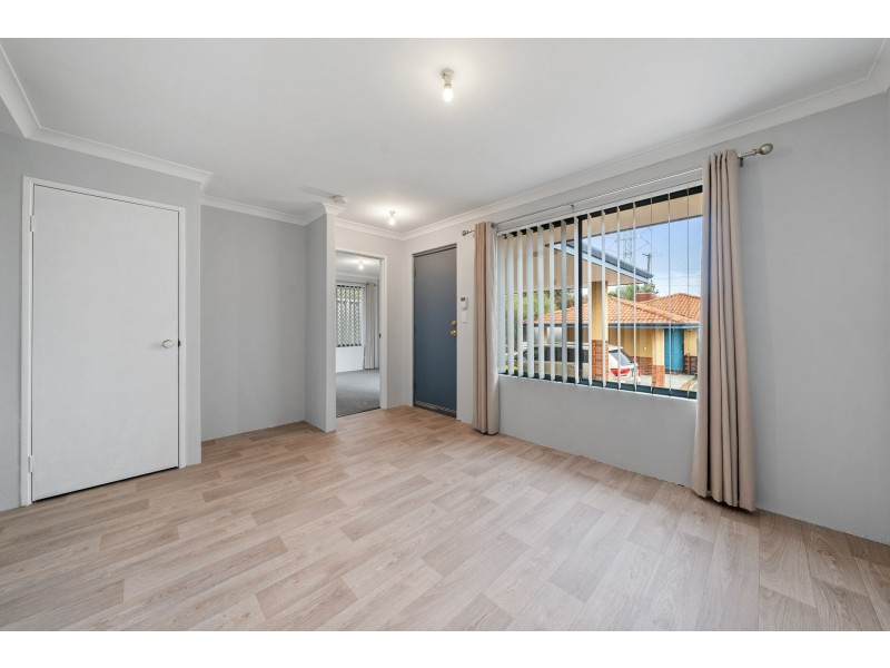 9/24 Farnham Street, Bentley WA 6102