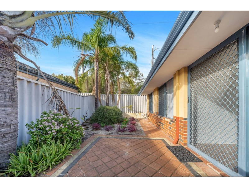 9/24 Farnham Street, Bentley WA 6102