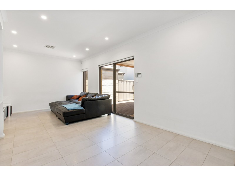 24c Myimbar Way, Nollamara WA 6061