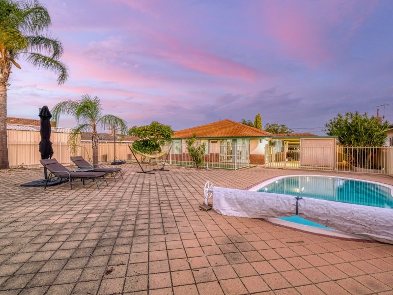 20 Clarke Street, East Cannington WA 6107