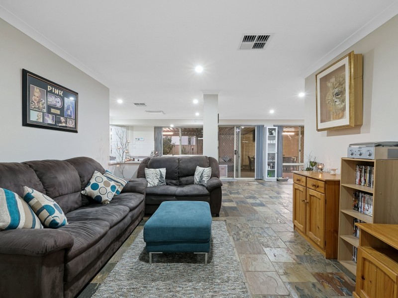 20 Clarke Street, East Cannington WA 6107