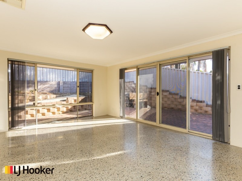 68 Calley Drive, Leeming WA 6149