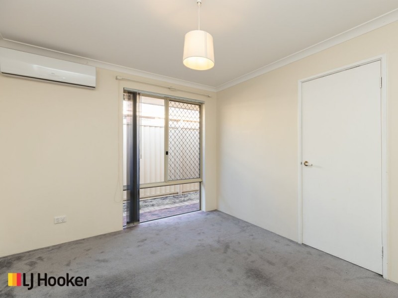 68 Calley Drive, Leeming WA 6149