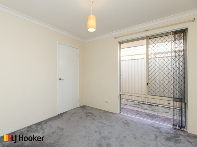 68 Calley Drive, Leeming WA 6149
