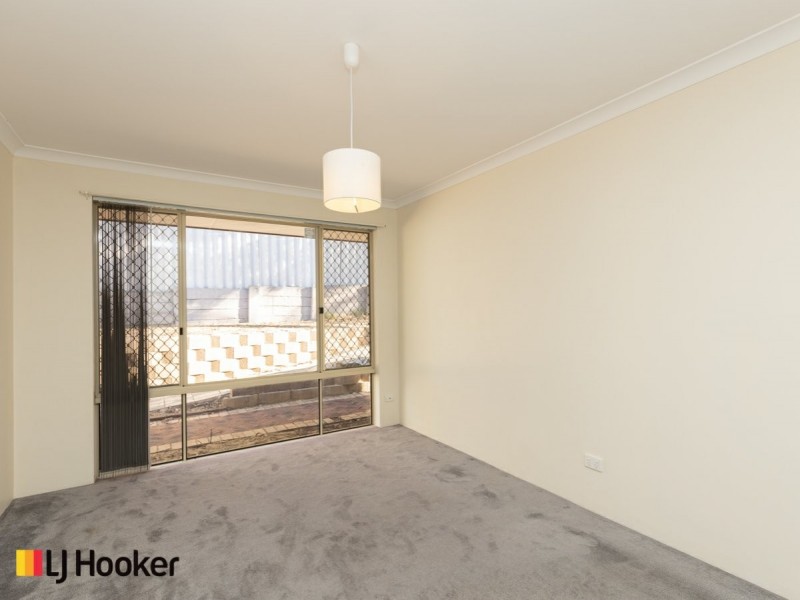 68 Calley Drive, Leeming WA 6149