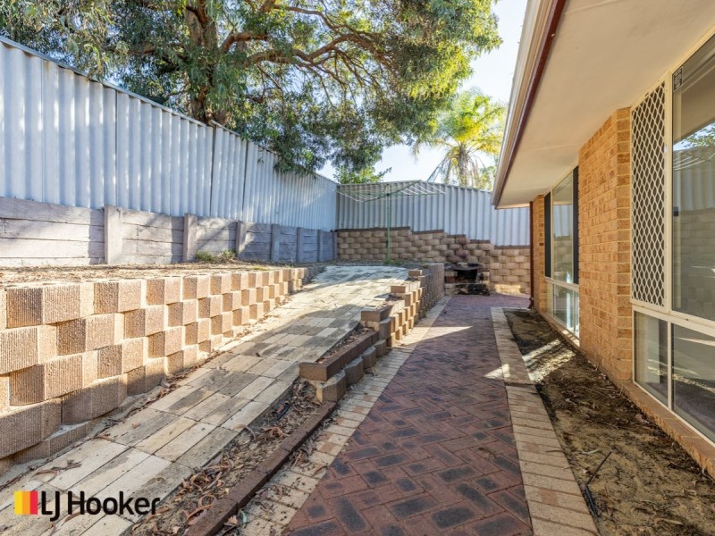 68 Calley Drive, Leeming WA 6149