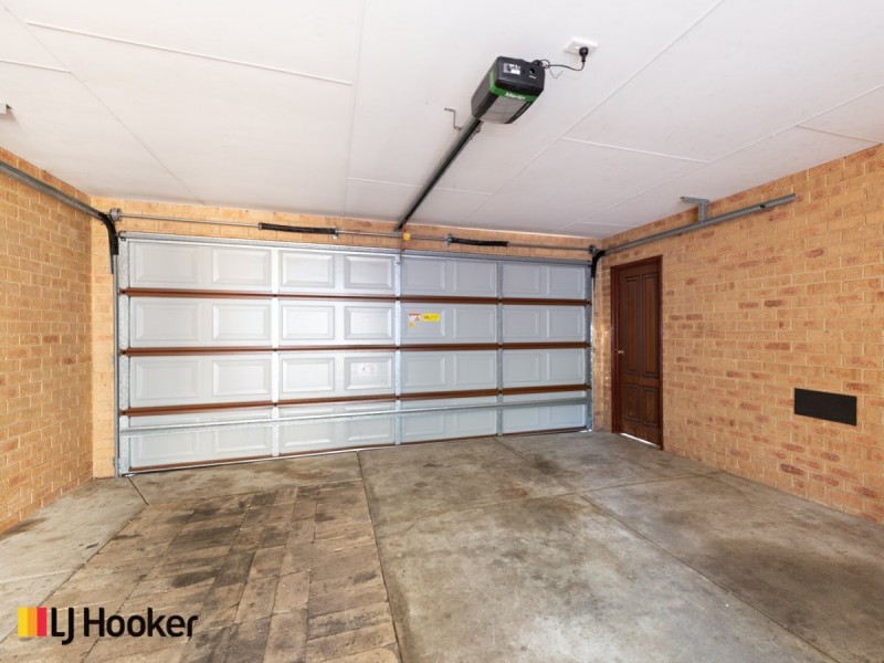 68 Calley Drive, Leeming WA 6149