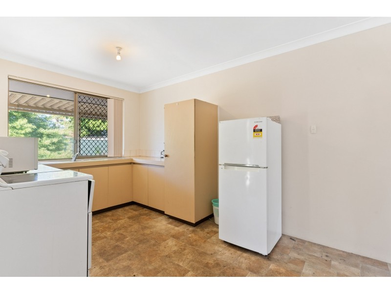 14 Eppalock Grove, South Lake WA 6164