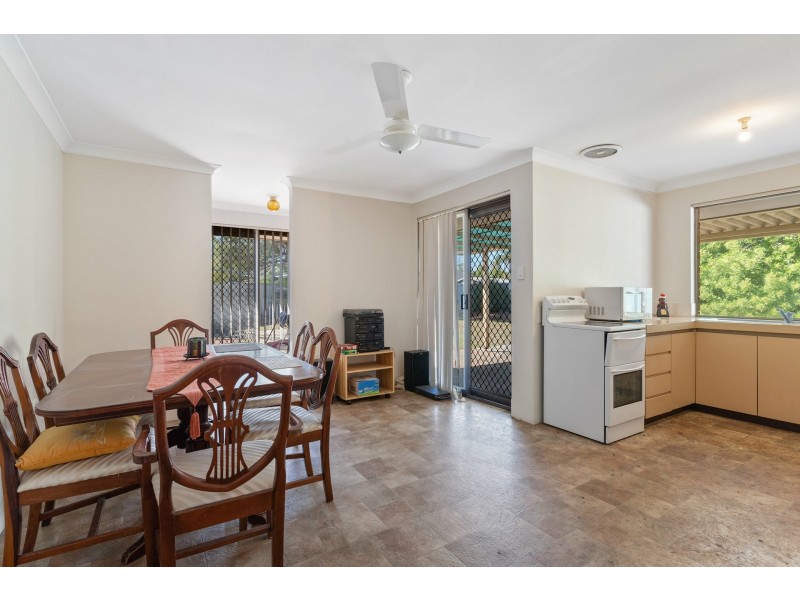 14 Eppalock Grove, South Lake WA 6164