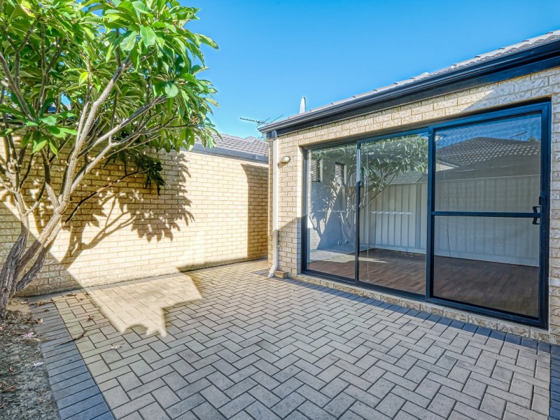 14a Arnott Court, Kelmscott WA 6111