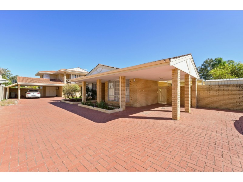 2/437B Riverton Drive East, Shelley WA 6148