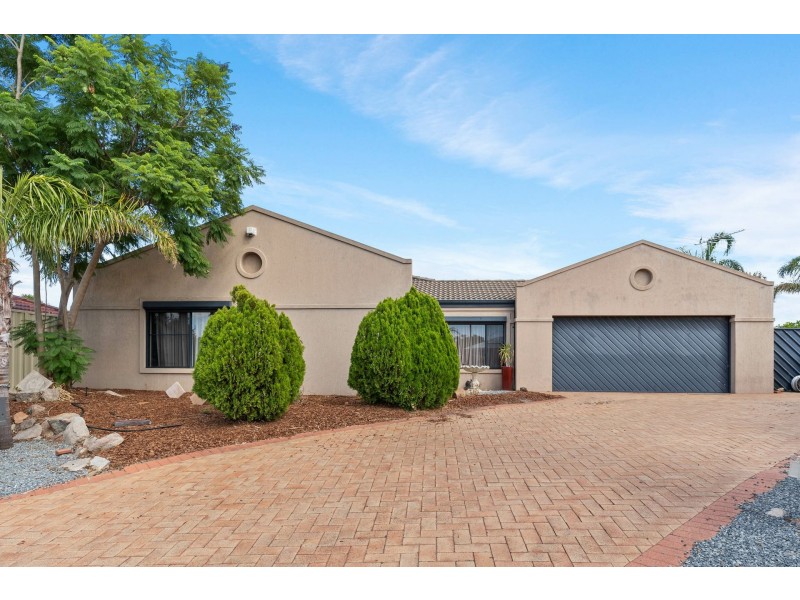 30 Dreier Court, Atwell WA 6164