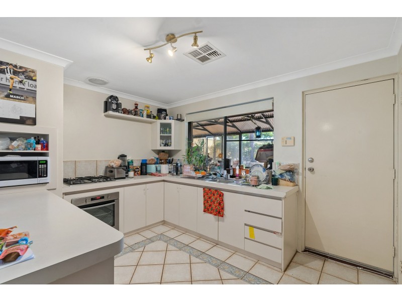 30 Dreier Court, Atwell WA 6164