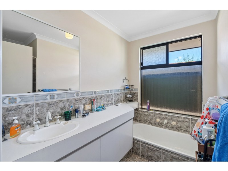 30 Dreier Court, Atwell WA 6164