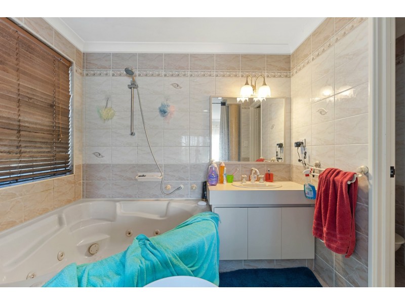 30 Dreier Court, Atwell WA 6164