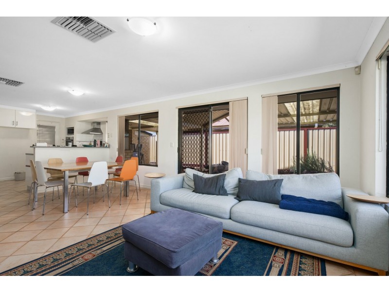 12 Danielson Way, Beeliar WA 6164