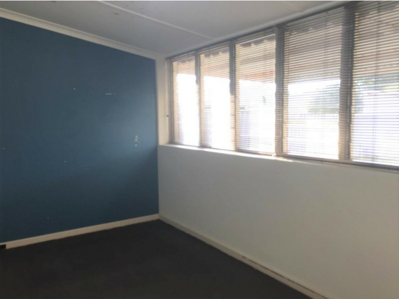 10 Griggs Way, Rockingham WA 6168