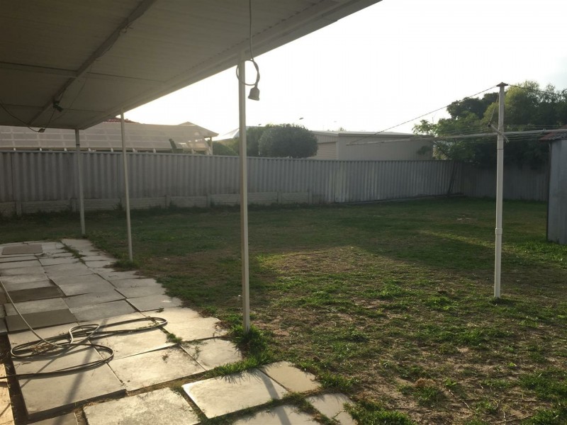 10 Griggs Way, Rockingham WA 6168
