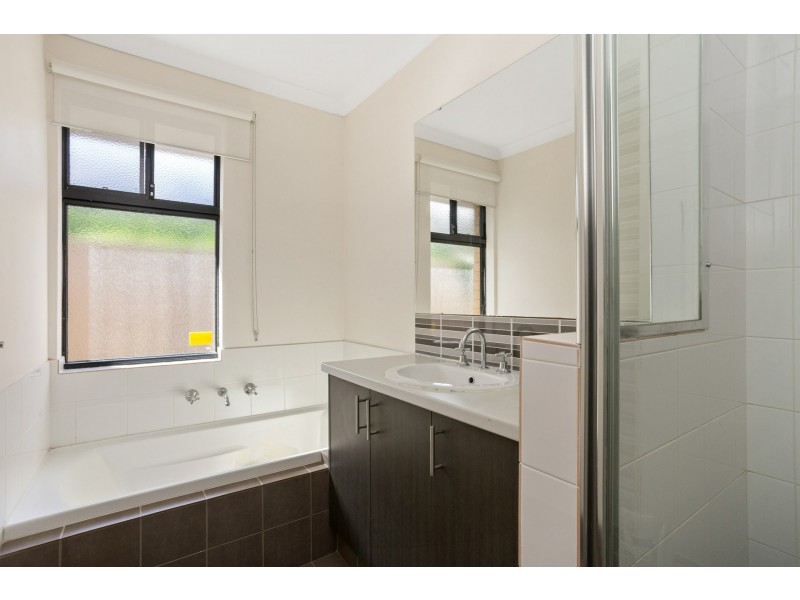 4B Yeeda Street, Riverton WA 6148