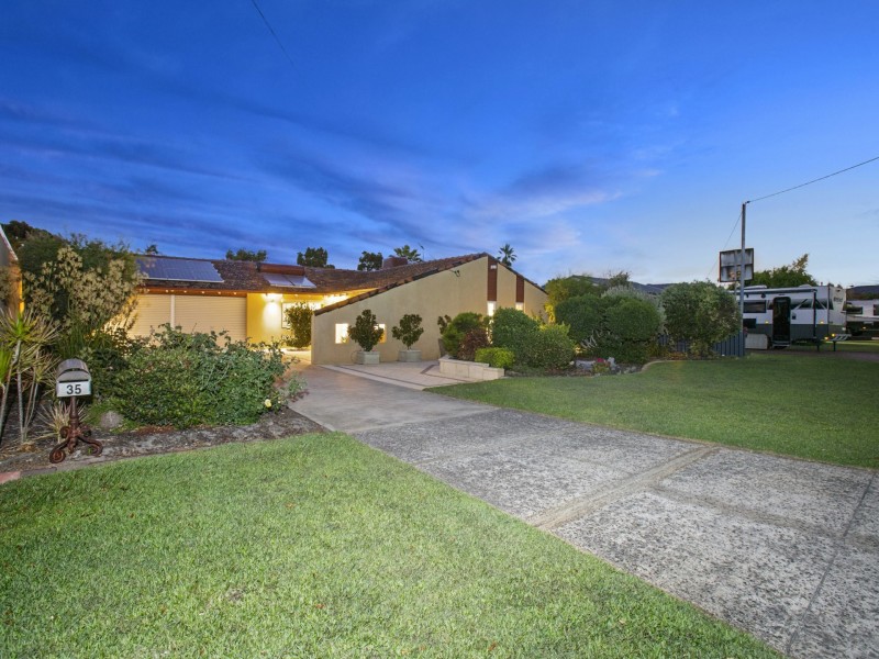 35 Corsair Drive, Willetton WA 6155