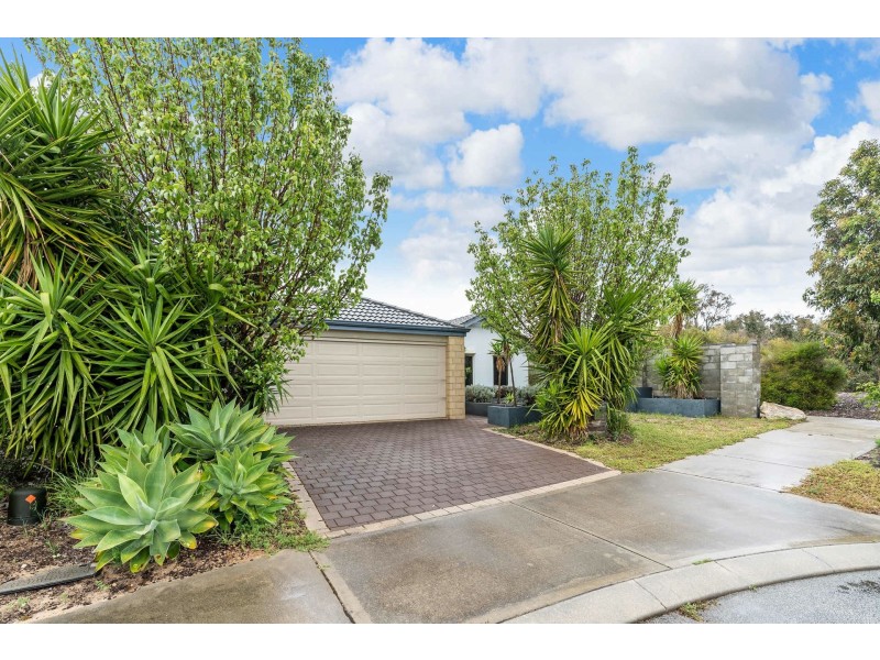 5 Lamar Court, Success WA 6164